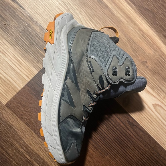 Men’s hoka anacapa hiking boots